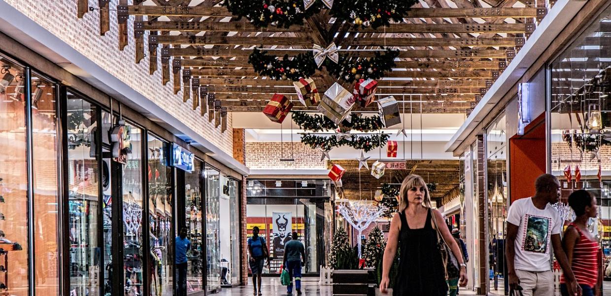 Εμπορικό - mall - εργασία - χριστούγεννα