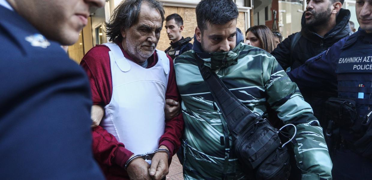 ΓΥΝΑΙΚΟΚΤΟΝΙΑ ΣΑΛΑΜΙΝΑ