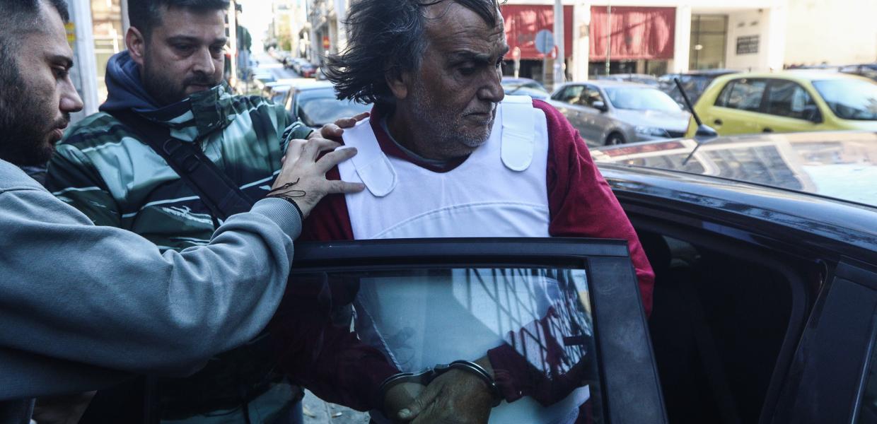 ΓΥΝΑΙΚΟΚΤΟΝΙΑ ΣΑΛΑΜΙΝΑ