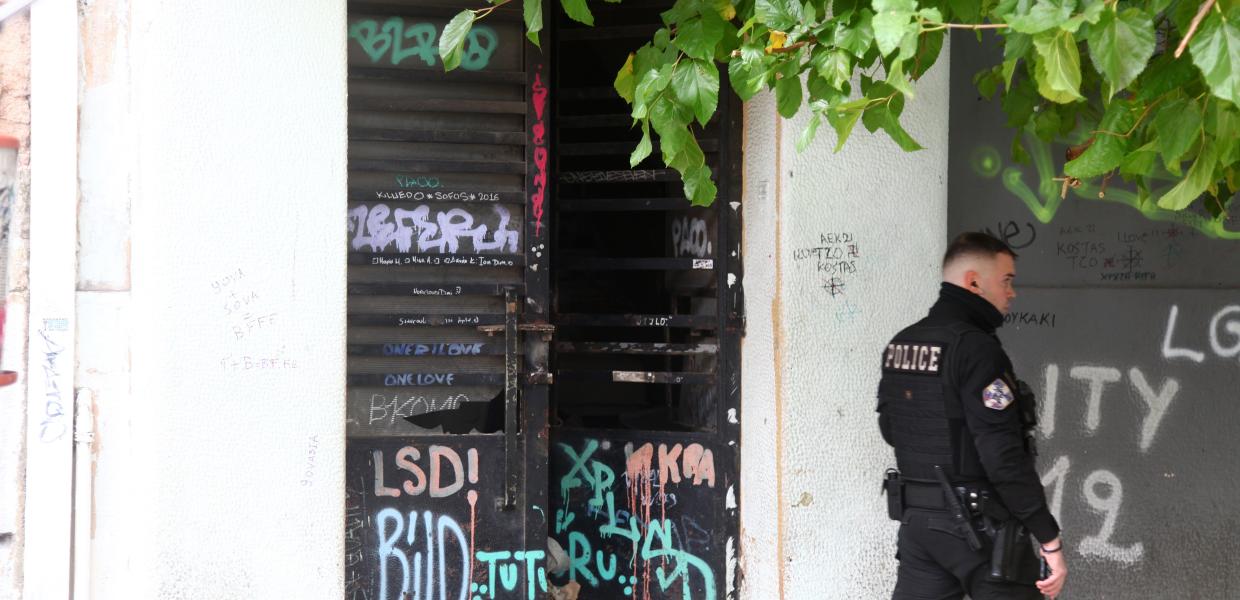 Φωτιά σε κτίριο στο Μεταξουργείο