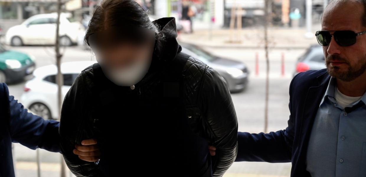 44χρονος μπαρ θεσσαλονίκη