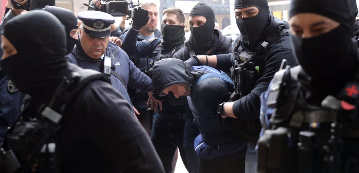 ΠΕΙΡΑΙΑΣ ΔΙΚΑΣΤΗΡΙΑ ΠΡΟΣΑΓΩΓΗ 18ΧΡΟΝΟΣ ΡΕΝΤΗ