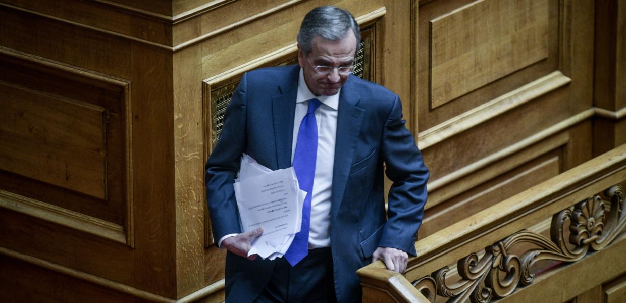 Ο Αντώνης Σαμαράς στη Βουλή