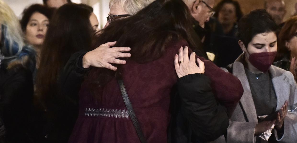 Συγγενείς νεκρών από την τραγωδία στα Τέμπη