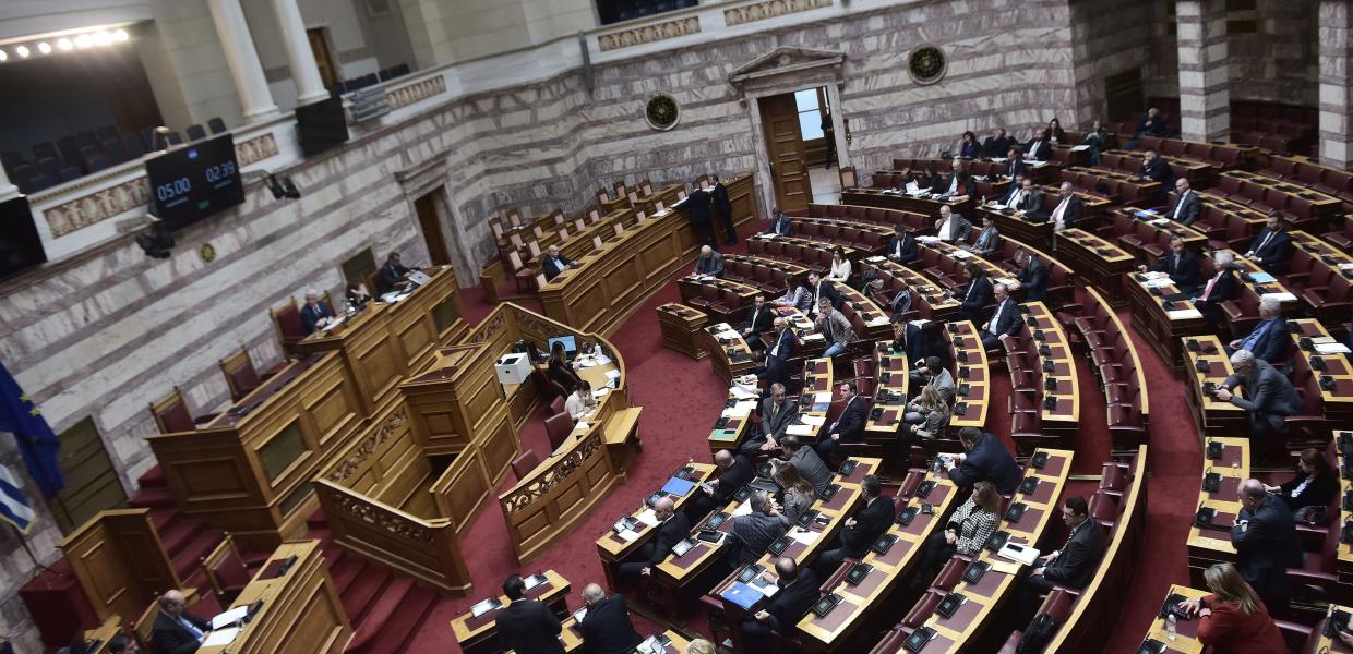 Η ολομέλεια στη Βουλή