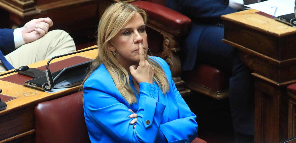 Η Ζωή Ράπτη