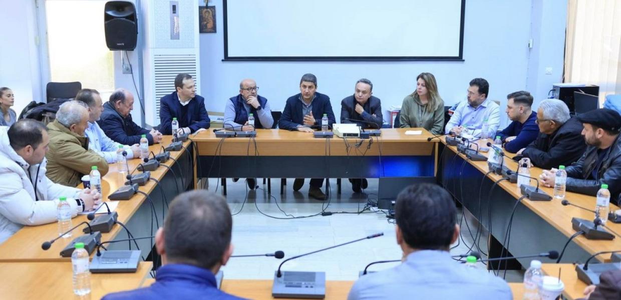 ΑΥΓΕΝΑΚΗΣ ΦΑΡΚΑΔΟΝΑ