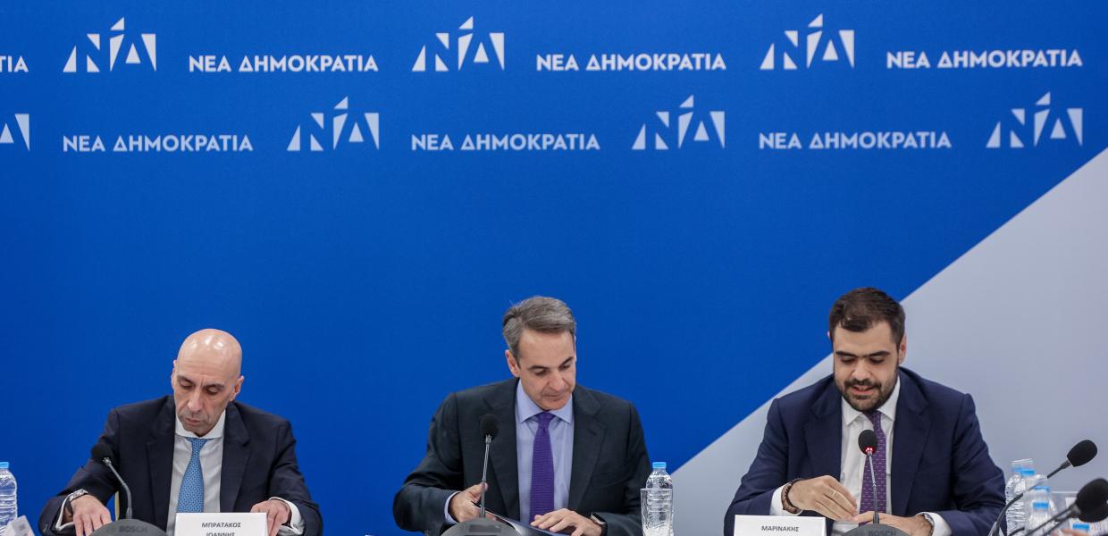 Γιάννης Μπρατάκος, Κυριάκος Μητσοτάκης και Παύλος Μαρινάκης