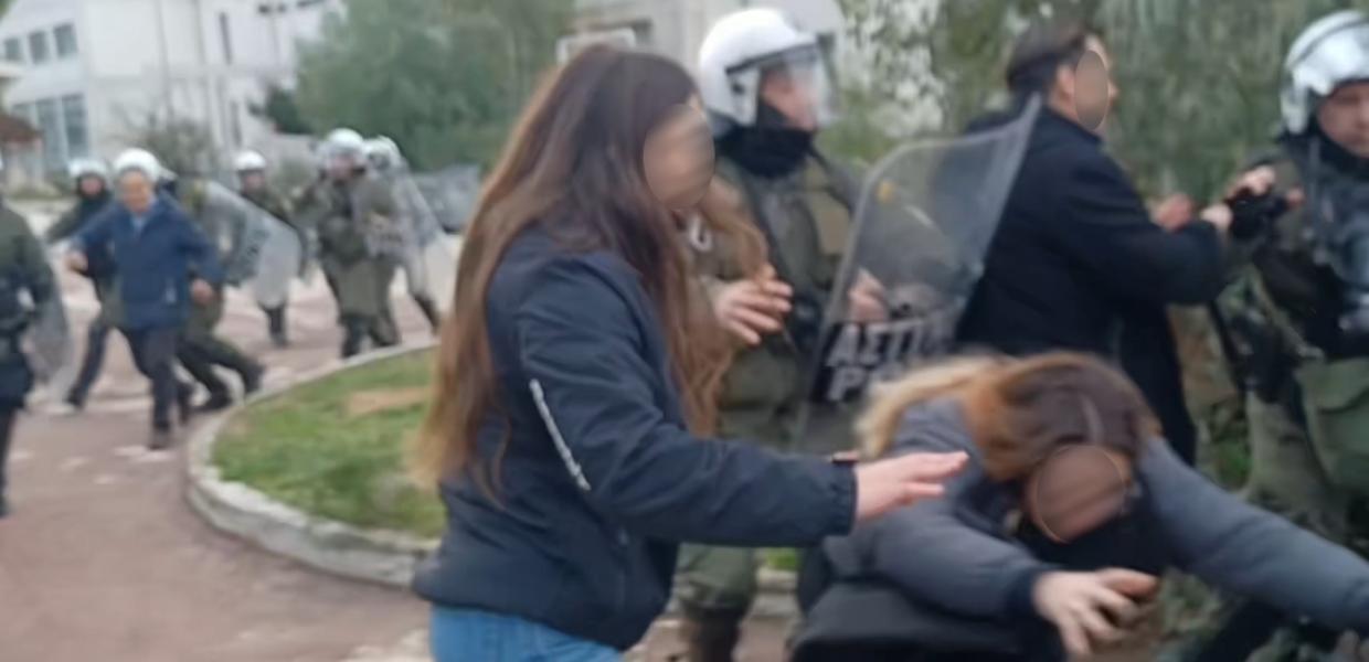 Επίθεση ΜΑΤ σε φοιτητές