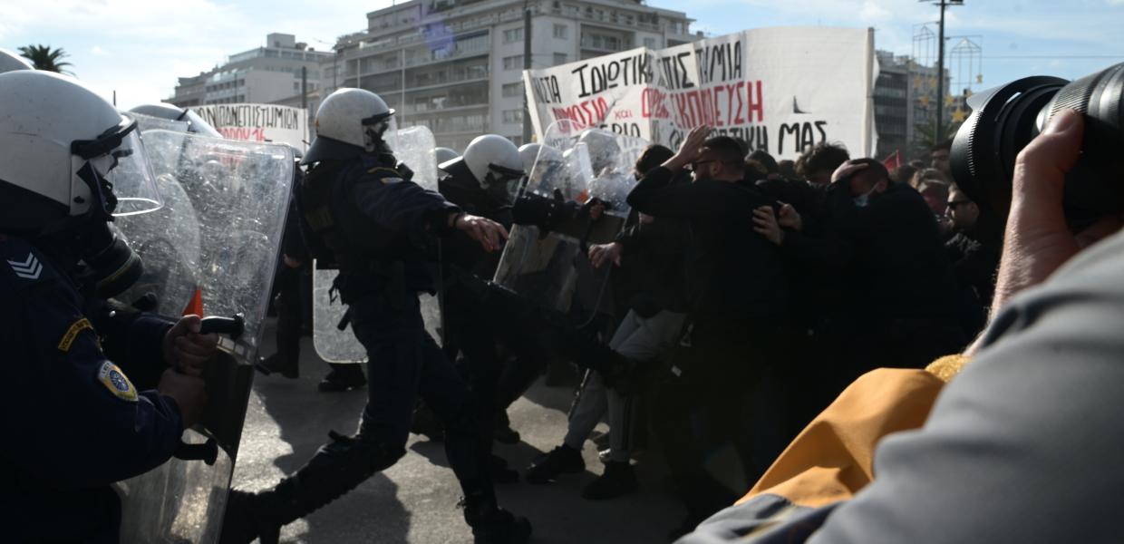 Επίθεση ΜΑΤ σε φοιτητές