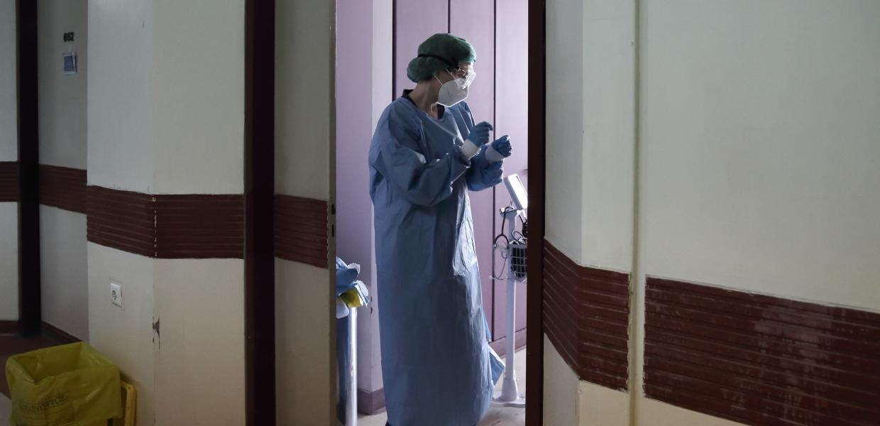 Νοσηλεύτρια σε νοσοκομείο