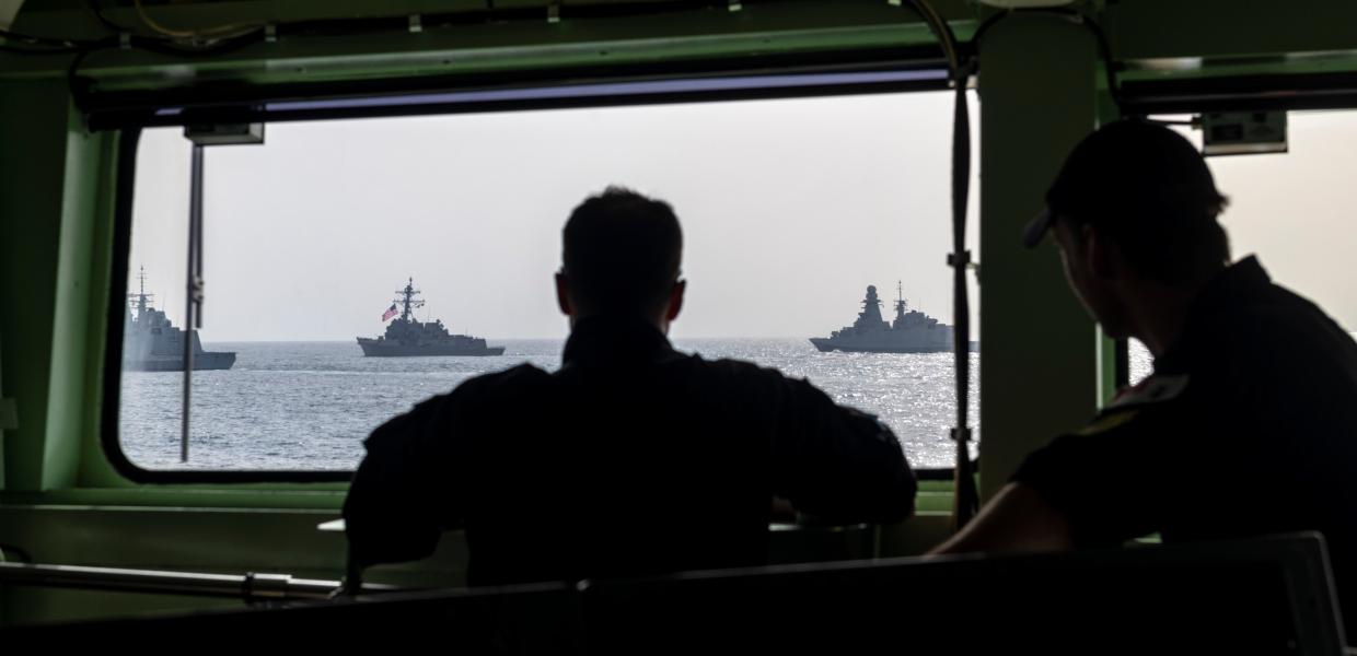 ΠΟΛΕΜΙΚΟ ΝΑΥΤΙΚΟ ΑΣΚΗΣΗ
