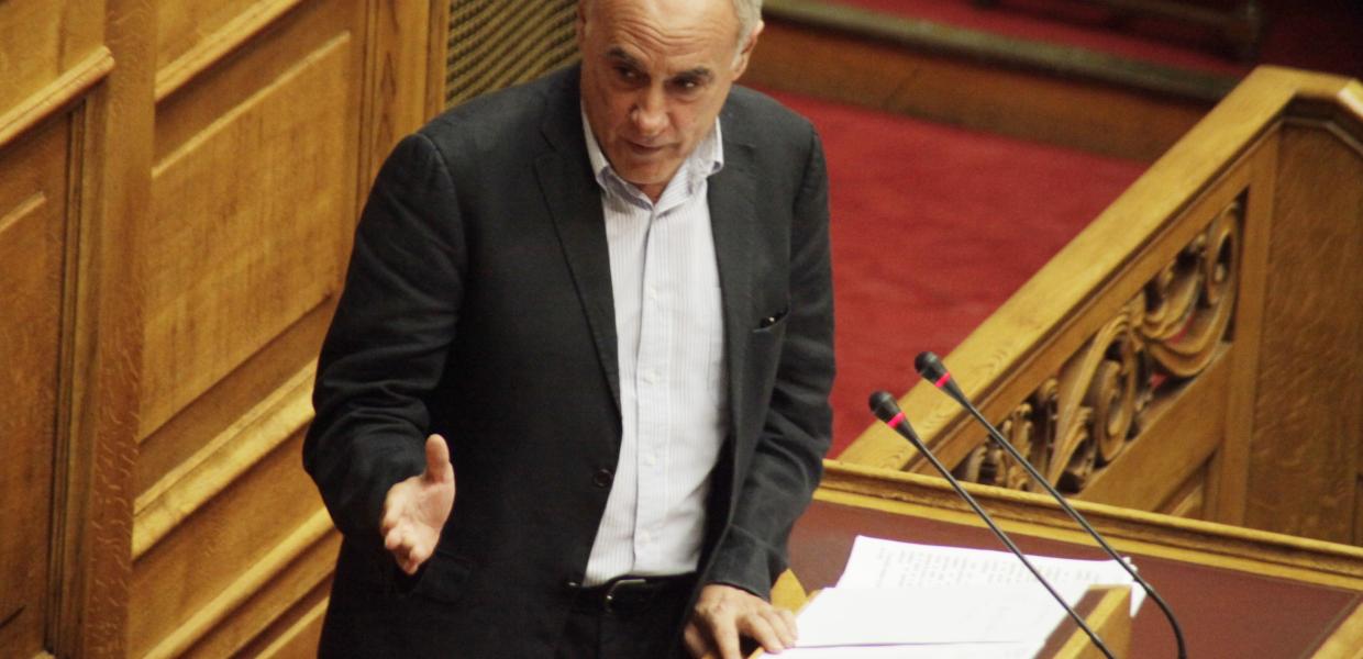 ΝΙΚΟΣ ΤΣΟΥΚΑΛΗΣ