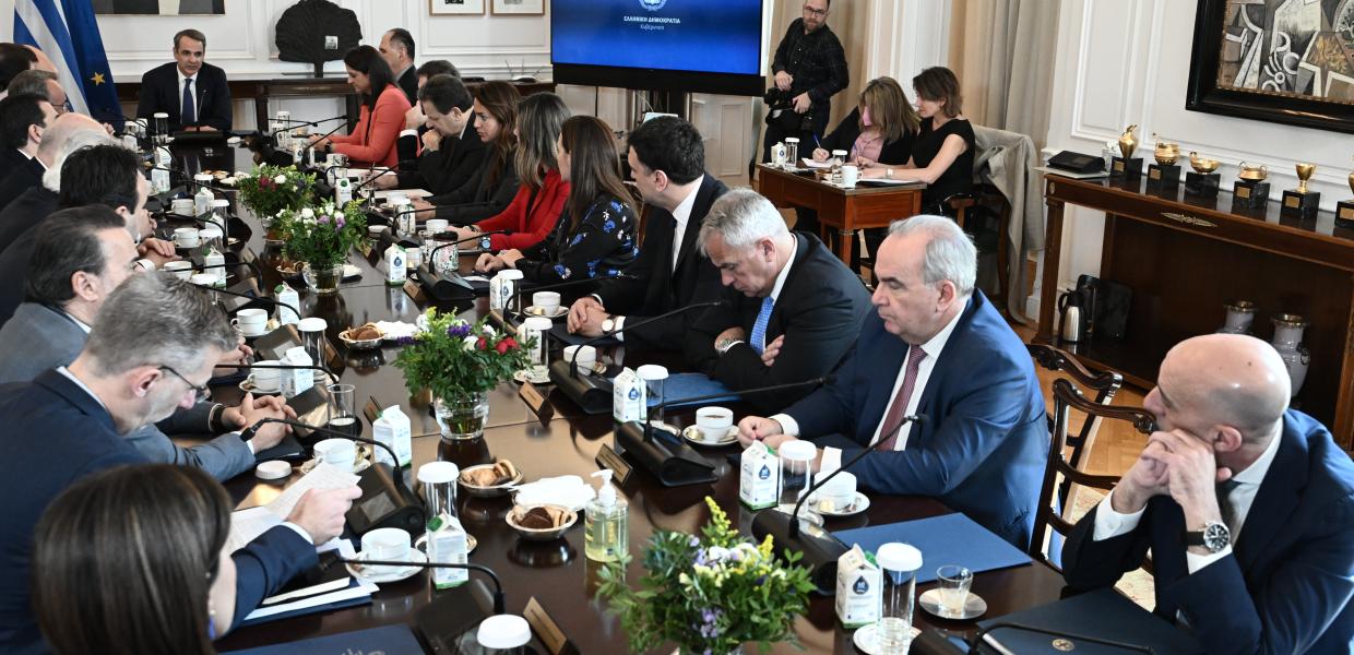 ΥΠΟΥΡΓΙΚΟ ΣΥΜΒΟΥΛΙΟ ΝΟΜΟΣΧΕΔΙΟ ΓΙΑ ΟΜΟΦΥΛΑ ΖΕΥΓΑΡΙΑ