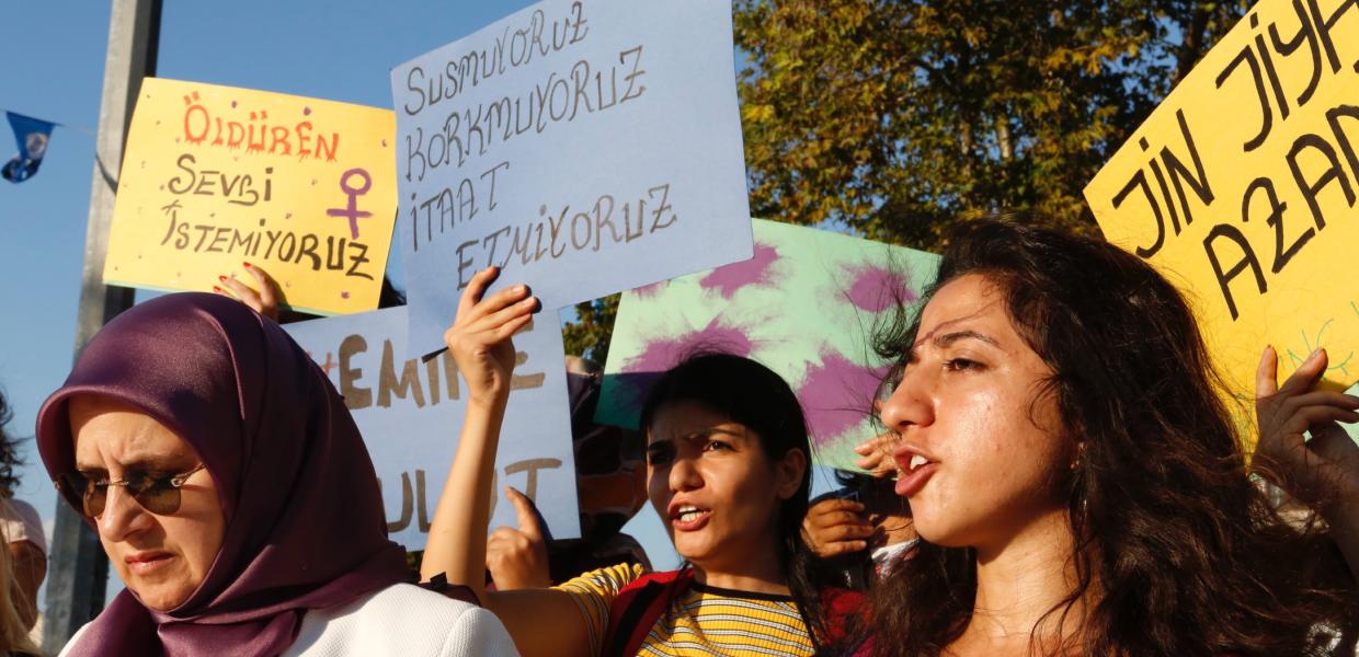 Τουρκία διαδήλωση γυναικοκτονία γυναικτονίες