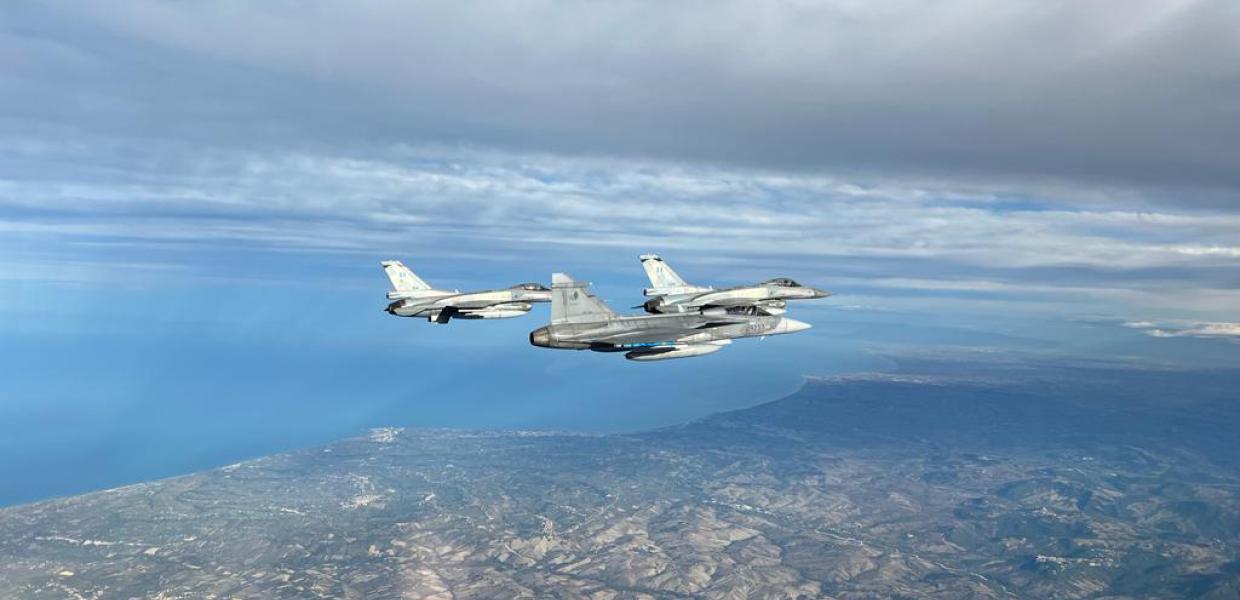 Αεροσκάφοι F16