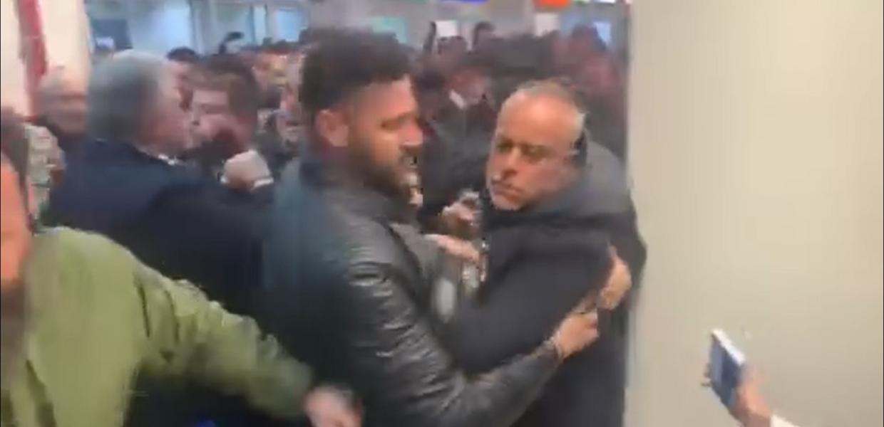 Αγρότες στο αεροδρόμιο