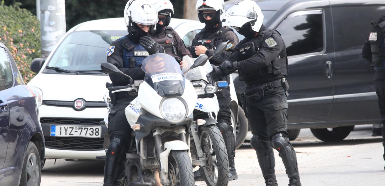 ΑΣΤΥΝΟΜΙΚΟΙ