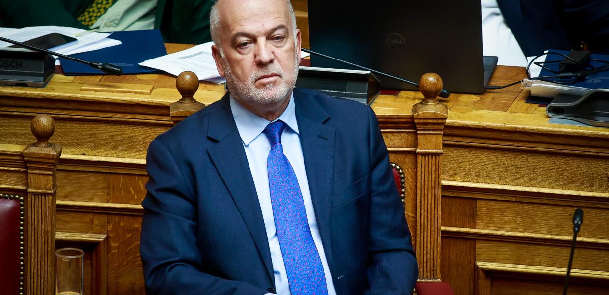 Ο Γιώργος Φλωρίδης στη Βουλή