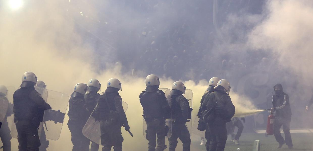 Επεισόδια σε γήπεδο