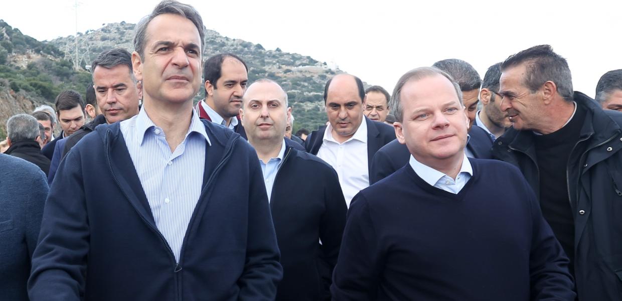 Ο Κυριάκος Μητσοτάκης και ο Κώστας Αχ. Καραμανλής