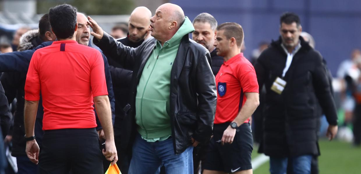 Ο Αχιλλέας Μπέος