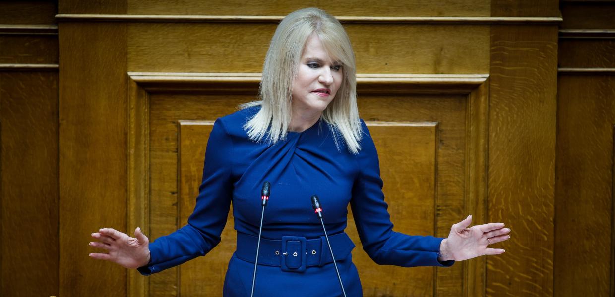 H Θεοδώρα Τζάκρη