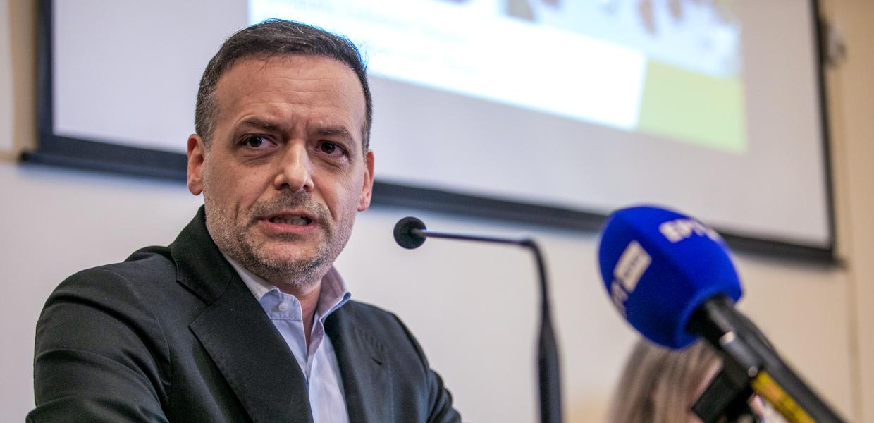 ΧΑΡΗΣ ΔΟΥΚΑΣ