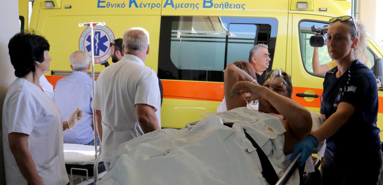 ΑΣΘΕΝΟΦΟΡΟ