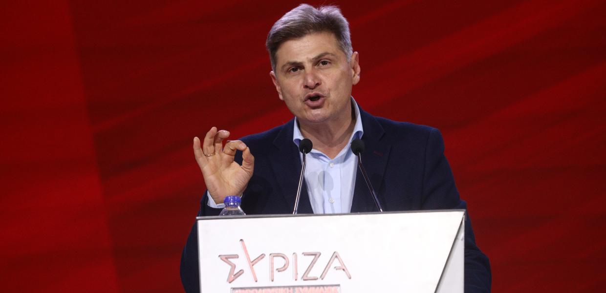 Ο Νικόλας Φαραντούρης