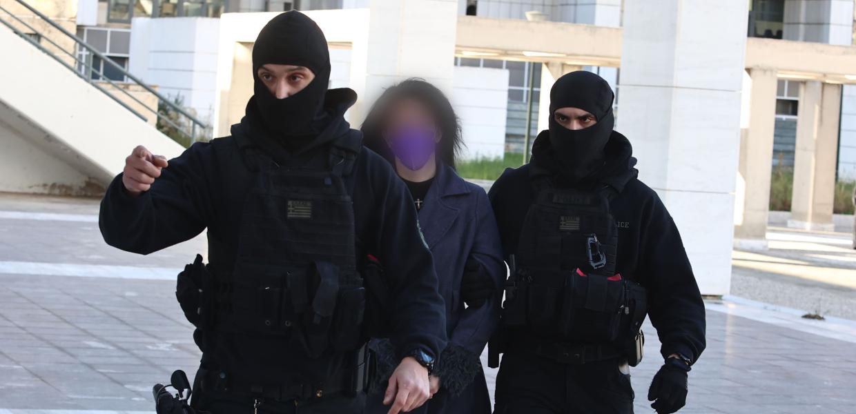 Η μητέρα της 12χρονης στον Κολωνό