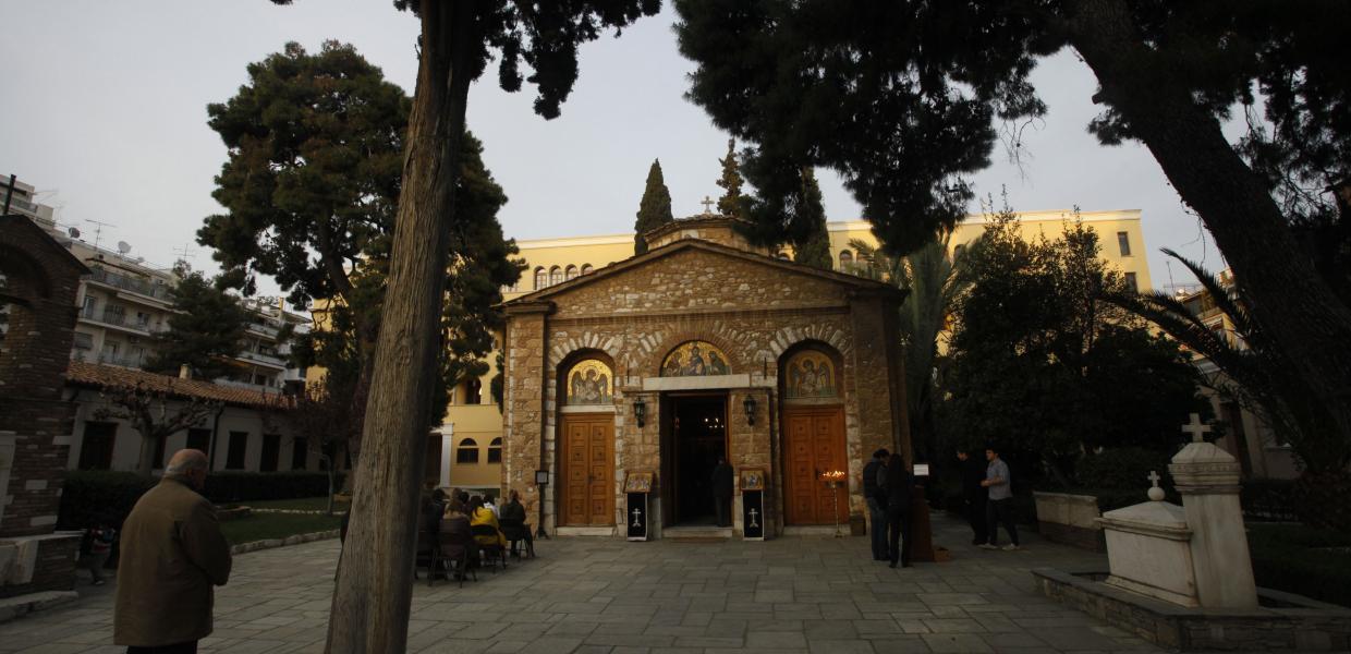 ΜΟΝΗ ΠΕΤΡΑΚΗ