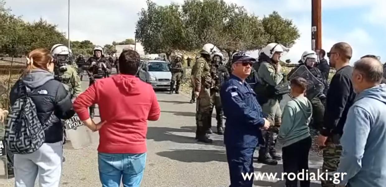 ΡΟΔΟΣ ΣΤΕΓΝΑ ΜΑΤ ΚΑΤΟΙΚΟΙ ΑΥΘΑΙΡΕΤΑ