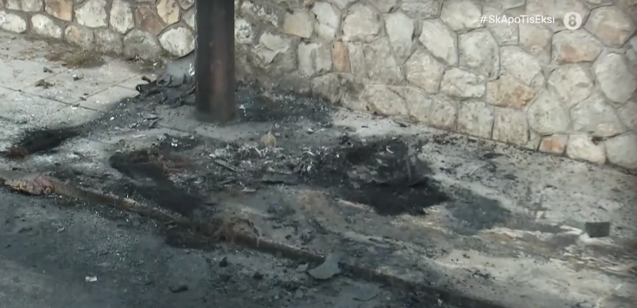 Όχημα έπεσε σε κολώνα και τυλίχθηκε στις φλόγες, Ν.Φιλαδέλφεια