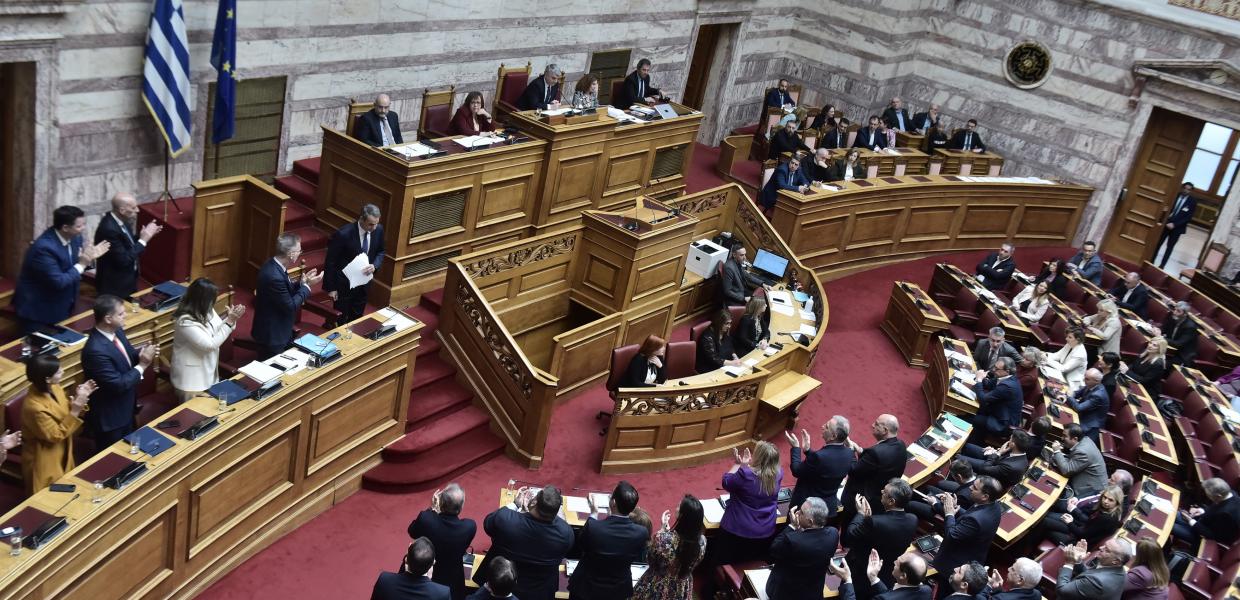 Βουλή ΝΔ Ολομέλεια