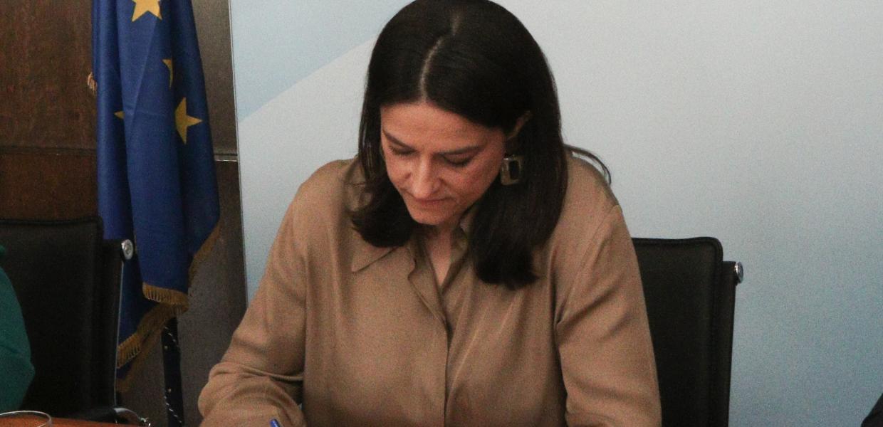 Η Νίκη Κεραμέως