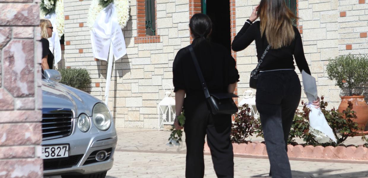 κηδεία γυναικοκτονία Άγιοι Ανάργυροι Κυριακή