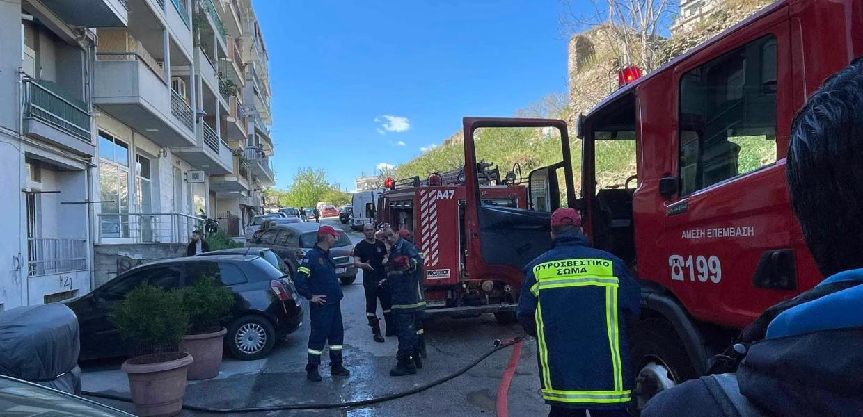 Θεσσαλονίκη - φωτιά σε διαμέρισμα