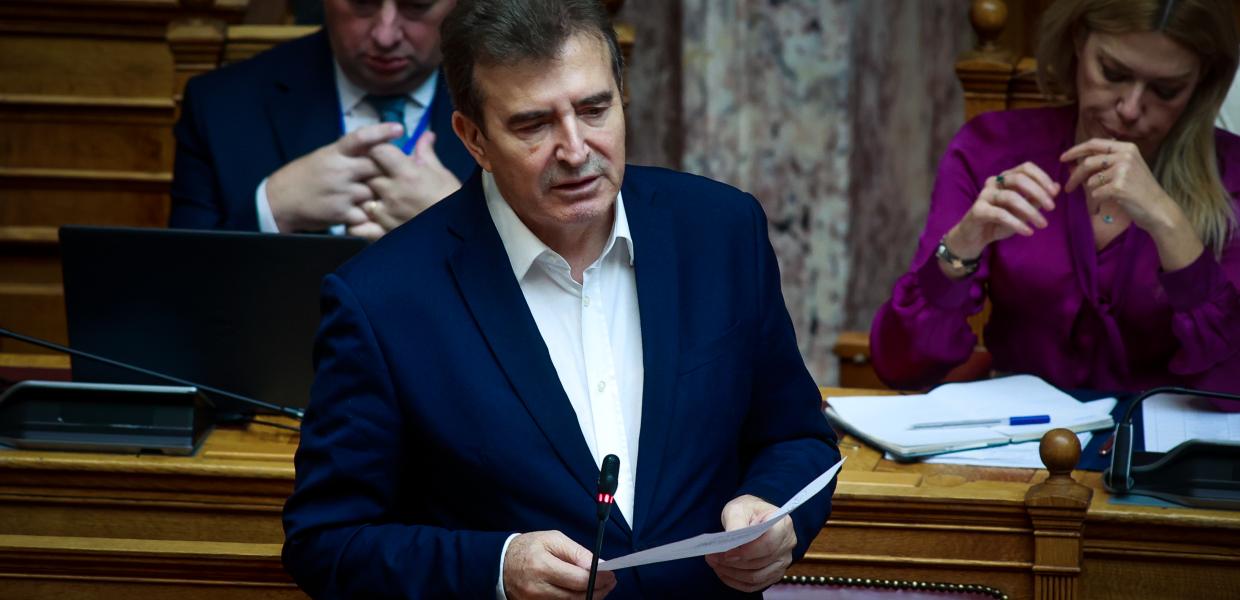 O Μιχάλης Χρυσοχοΐδης