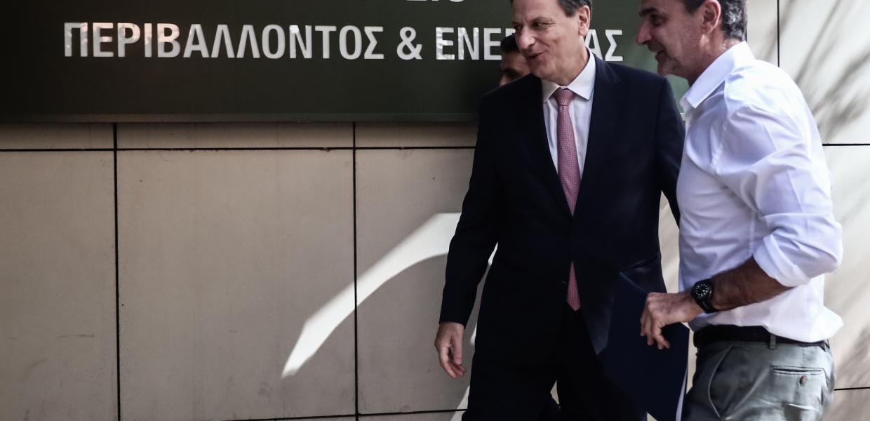 ΣΚΥΛΑΚΑΚΗΣ ΜΗΤΣΟΤΑΚΗΣ