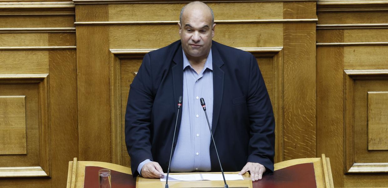 Ο Ιωάννης Γιάτσιος στη Βουλή