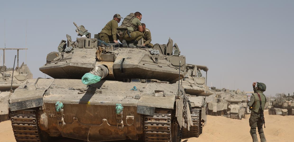 Ισραηλινά στρατεύματα στα σύνορα Ισραήλ-Λωρίδας της Γάζας
