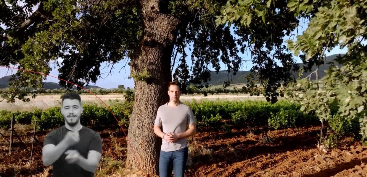Ο Στέφανος Κασσελάκης σε προεκλογικό σποτ