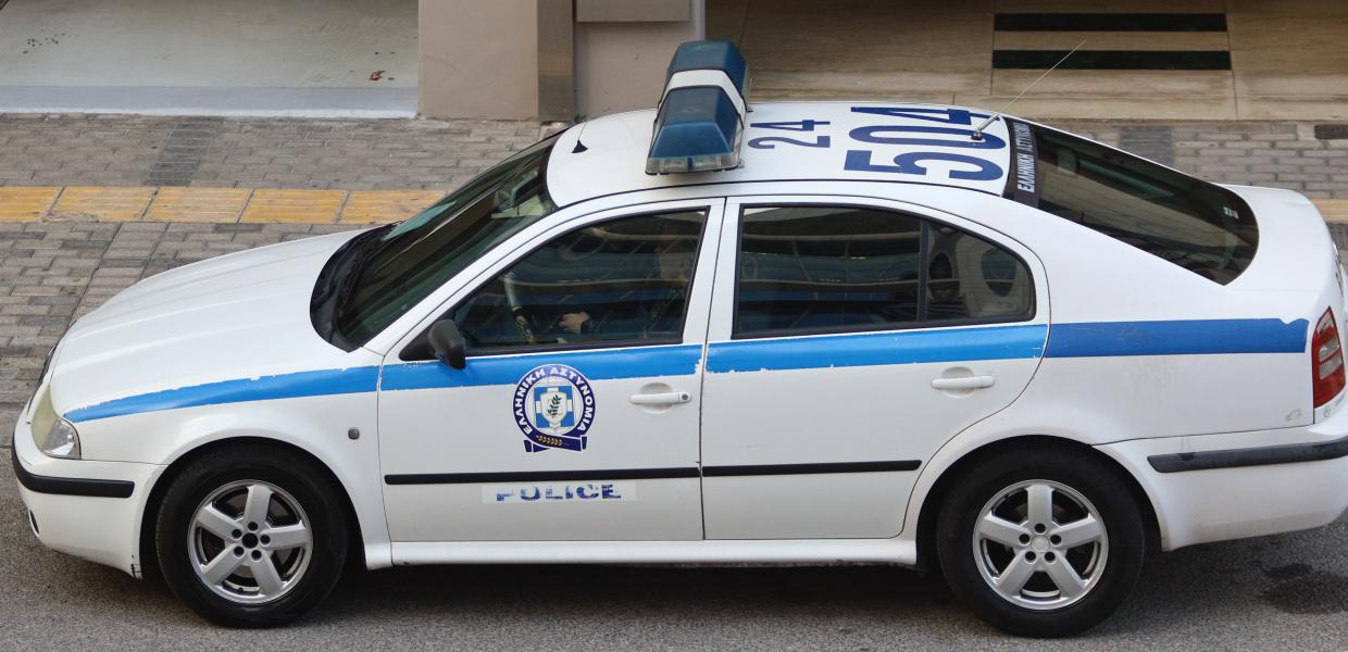 Περιπολικό στον δρόμο