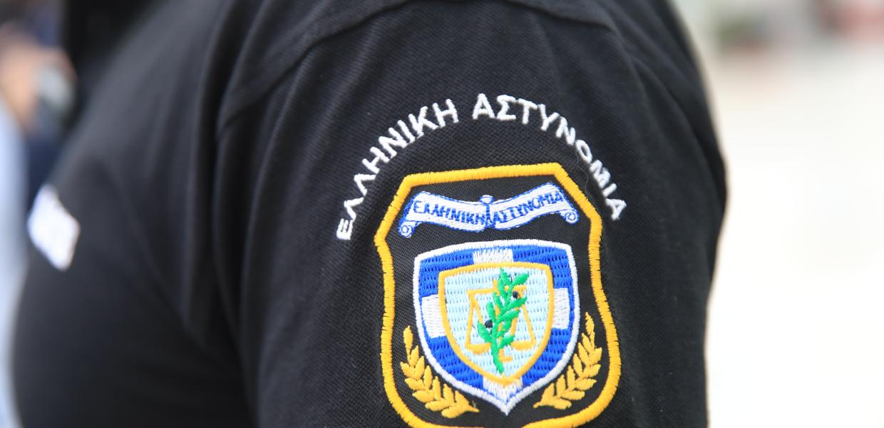ΑΣΤΥΝΟΜΙΚΟΣ