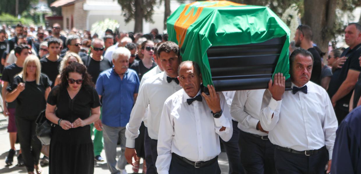 Η κηδεία του Δερμάνη