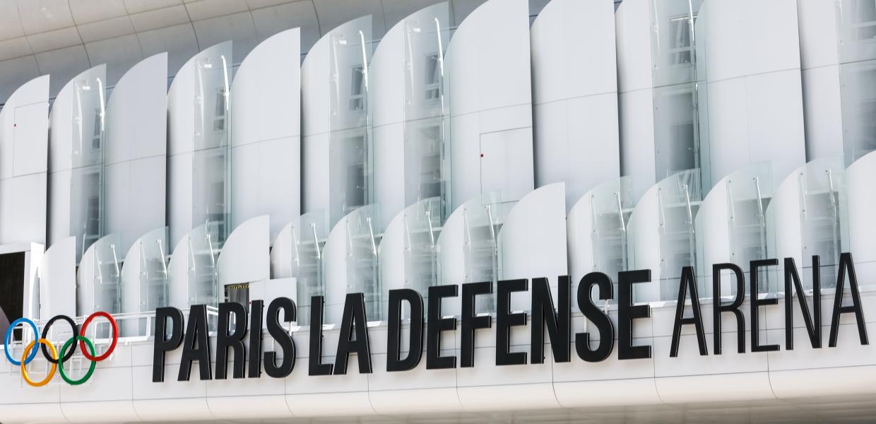 Εξωτερική άποψη του Paris La Defense Arena κατά τη διάρκεια κατασκευαστικών εργασιών στη Nanterre, Γαλλία, 12 Ιουνίου 2024. Το Paris La Defense Arena θα φιλοξενήσει τους Ολυμπιακούς και Παραολυμπιακούς αγώνες κολύμβησης κατά τη διάρκεια των Ολυμπιακών Αγώνων του Παρισιού 2024 που θα πραγματοποιηθούν από τις 26 Ιουλίου έως τις 11 Αυγούστου 2024. 