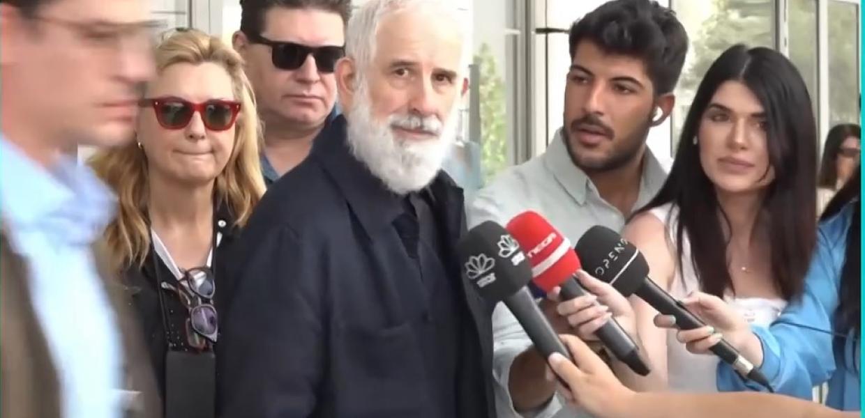Πέτρος Φιλιππίδης 