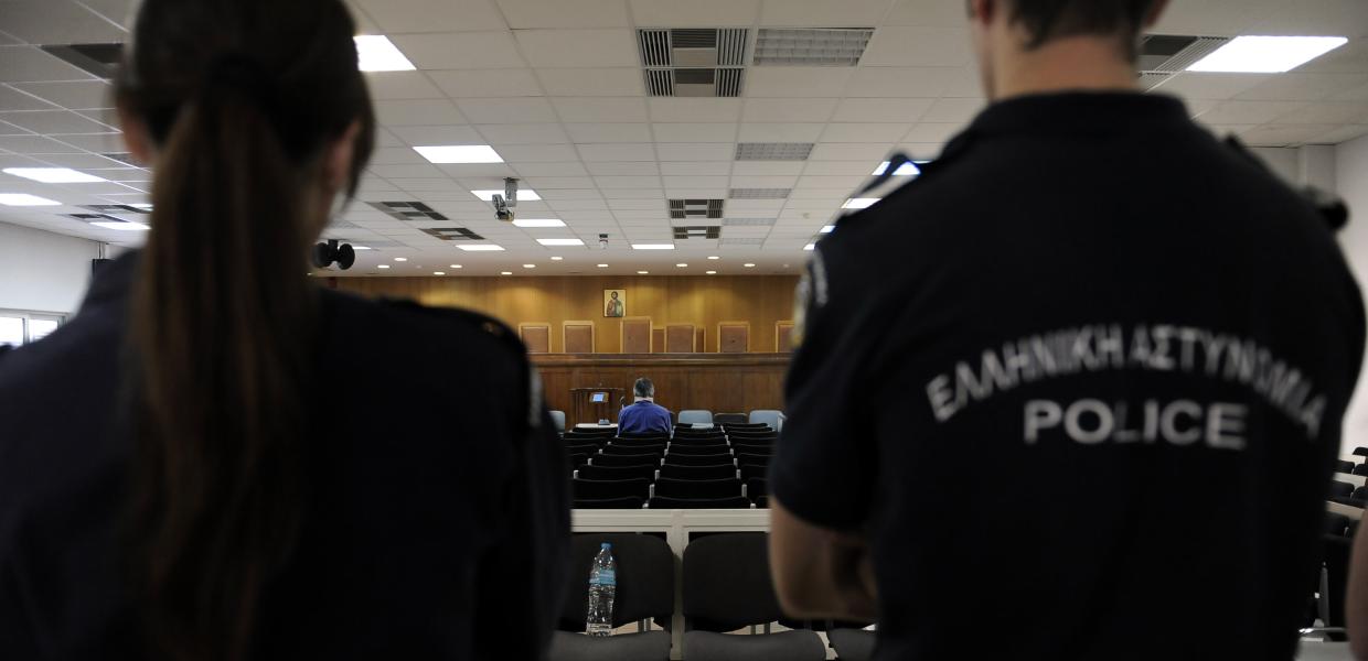 Αστυνομία στο δικαστήριο