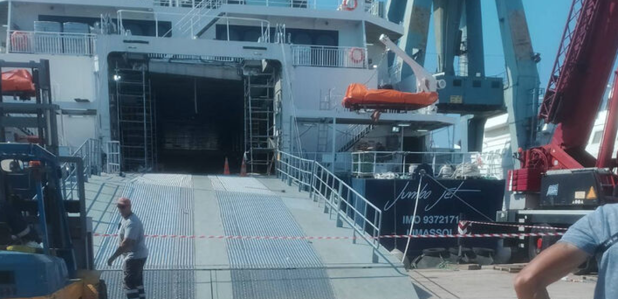 ΔΥΣΤΥΧΗΜΑ ΝΑΥΠΗΓΕΙΑ ΣΑΛΑΜΙΝΑΣ
